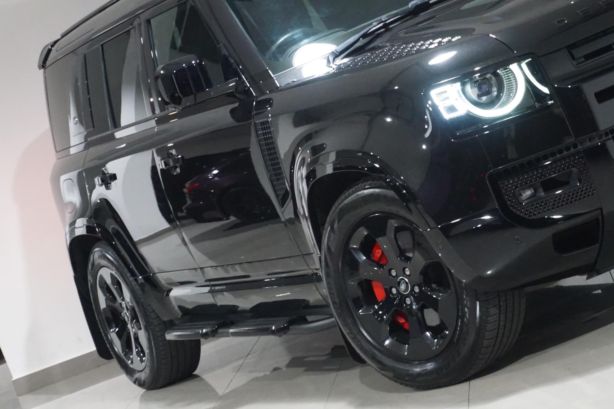 Land Rover Defender 110 2.0 P400e 15.4kWh X-Dynamic HSE SUV 5dr Petrol Plug-in Hybrid Auto 4WD Euro 6 (s/s) (404 ps)
